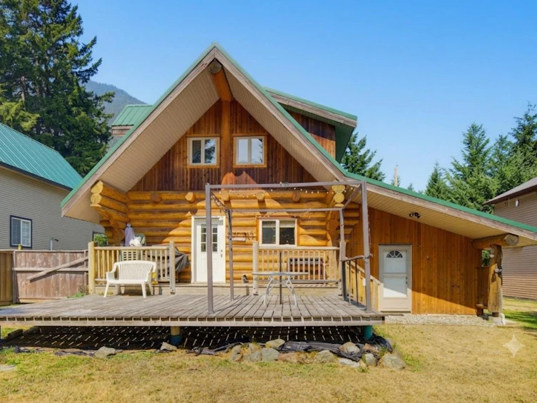 71788 Meadow Road, Hope, BC, V0X 1L5 - 2