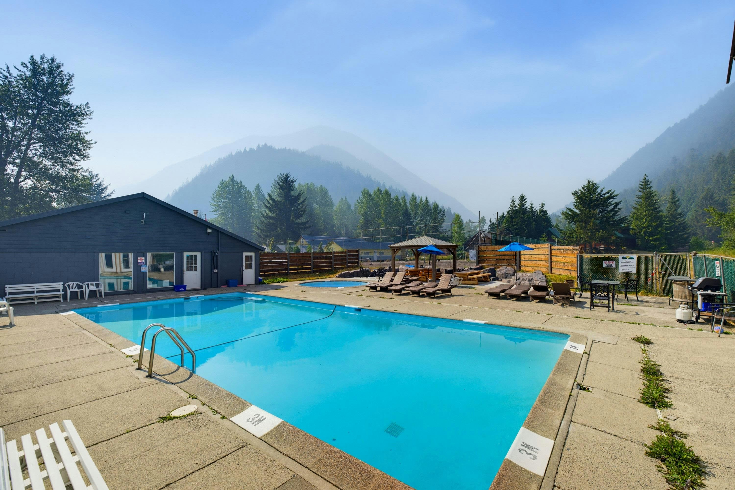 71788 Meadow Road, Hope, BC, V0X 1L5 - 37