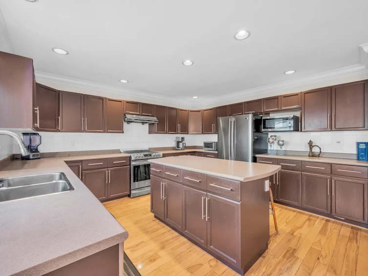1591 Alpine Lane, Coquitlam, BC, V3E 3A6 - 9