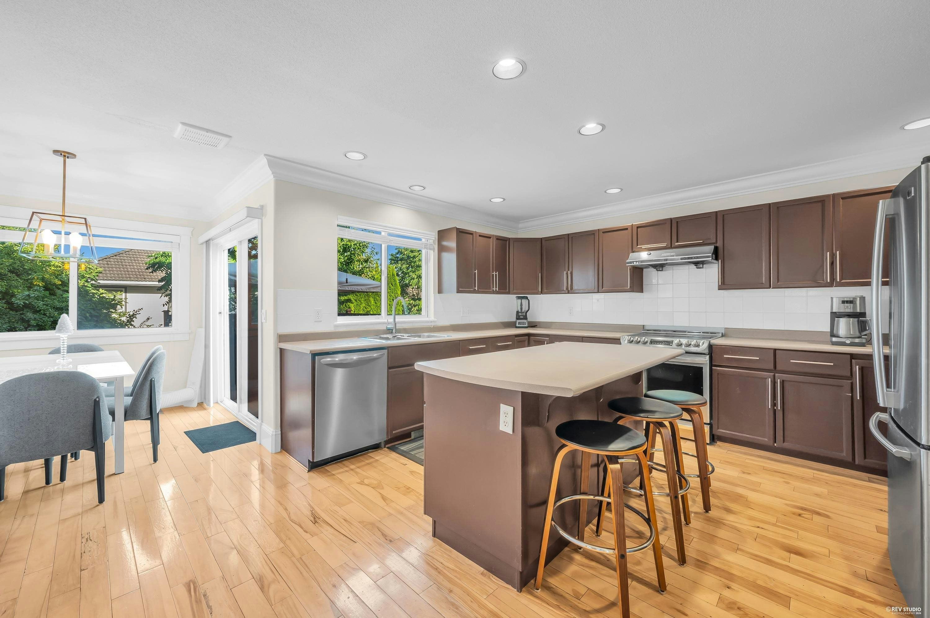 1591 Alpine Lane, Coquitlam, BC, V3E 3A6 - 10