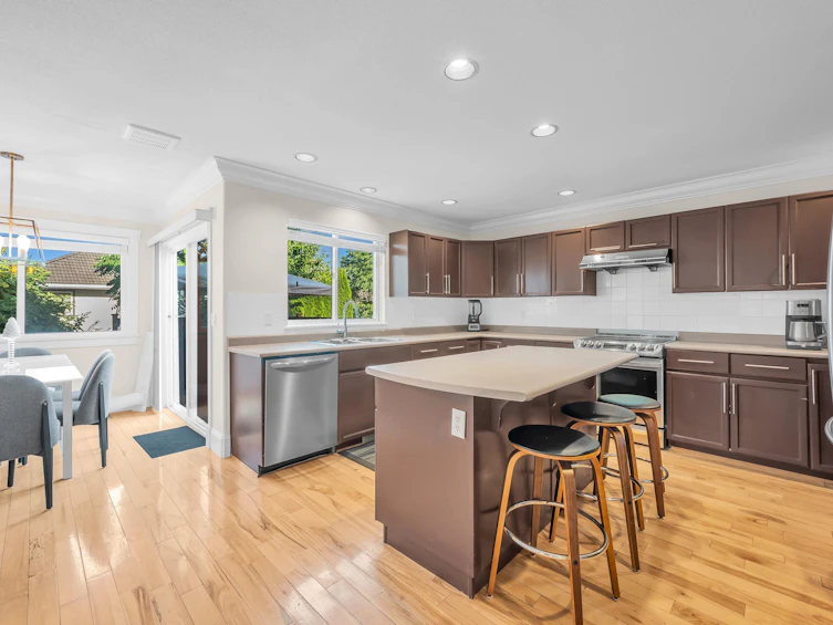 1591 Alpine Lane, Coquitlam, BC, V3E 3A6 - 10
