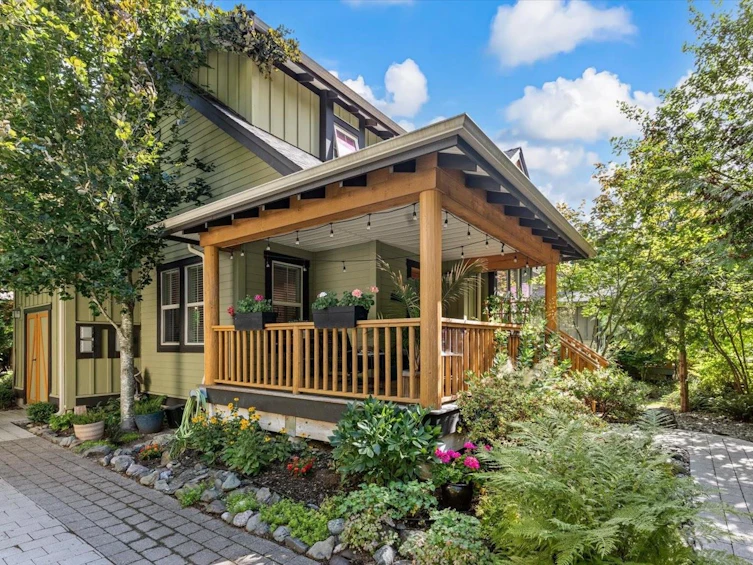 1845 Mossy Green Way, Cultus Lake, BC, V2R 0E1
