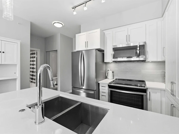 E405-20211 66 Avenue, Langley, BC, V2Y 0L4 - 17