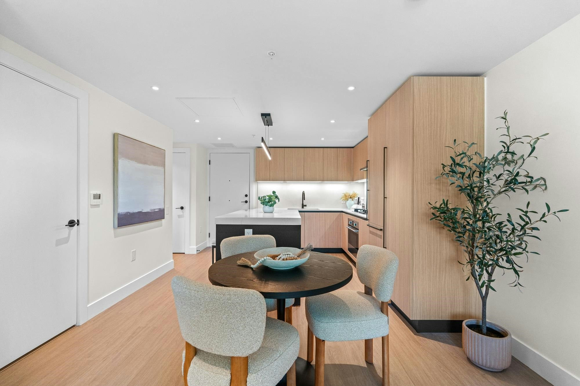 410-2235 E Broadway, Vancouver, BC, V5N 0J5 - 8