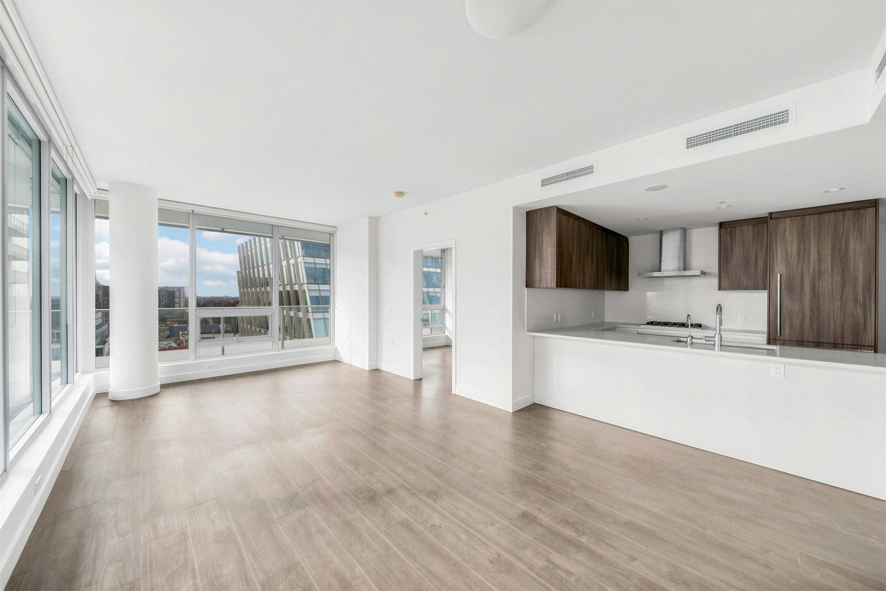 1204-6320 No. 3 Road, Richmond, BC, V6Y 0L5