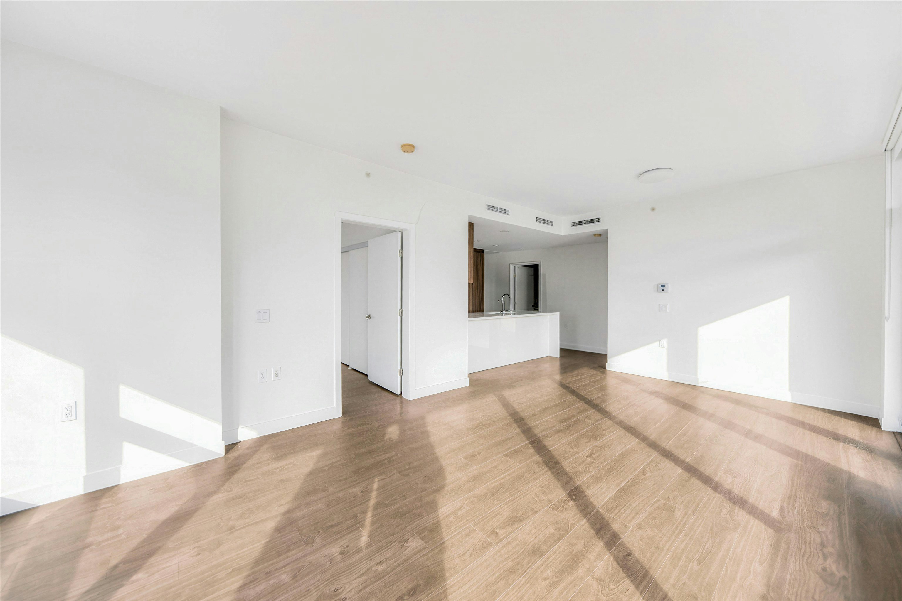 1204-6320 No. 3 Road, Richmond, BC, V6Y 0L5 - 8