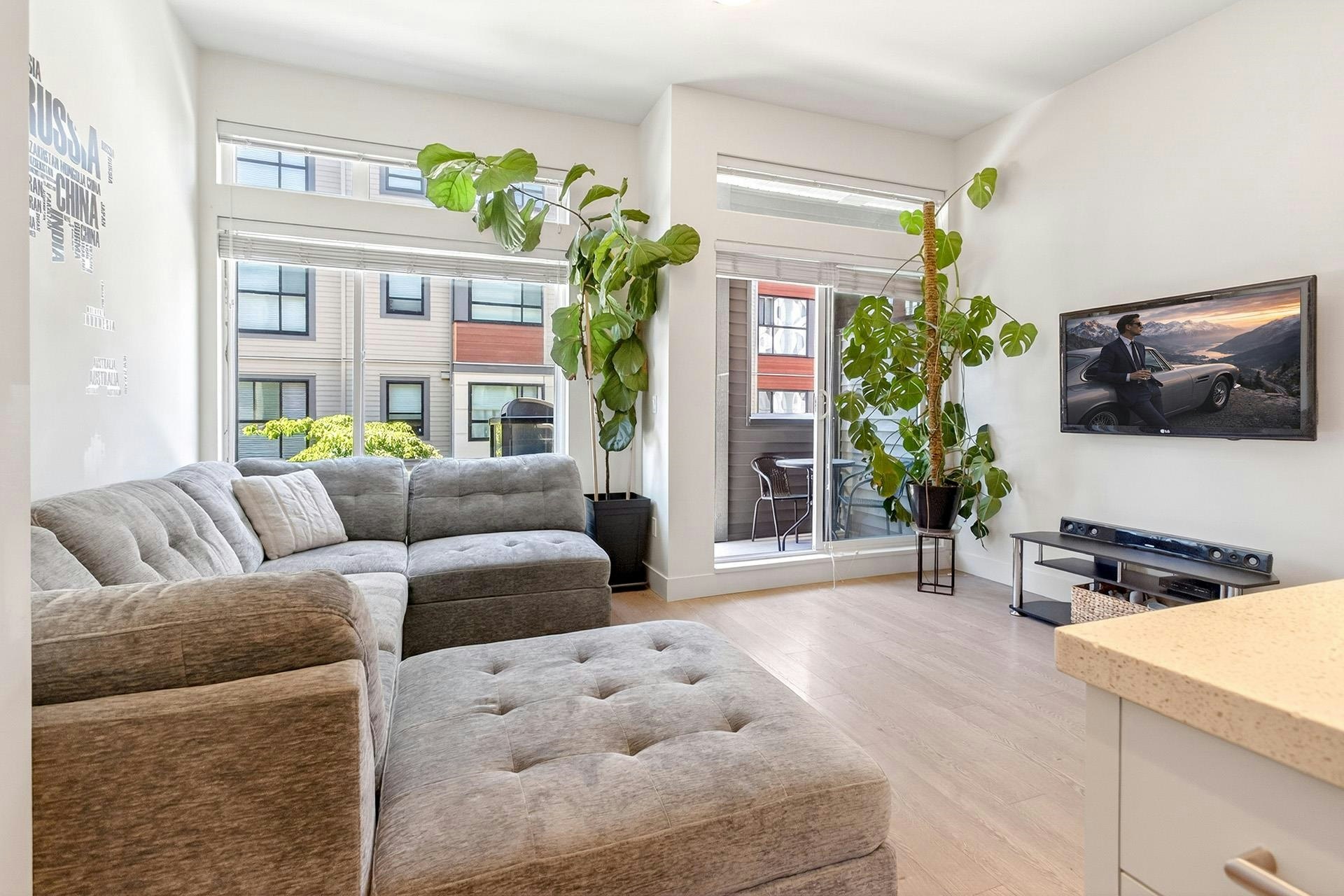 45-7811 209 Street - 2