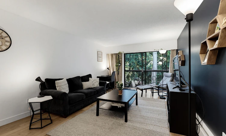 342-1844 W 7th Avenue