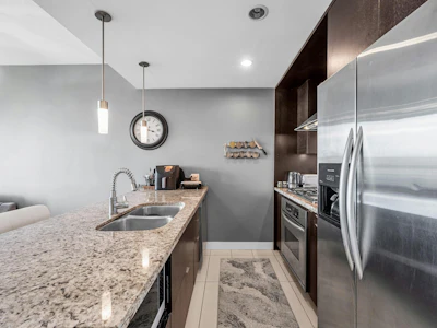 1606-7088 18th Avenue - 5