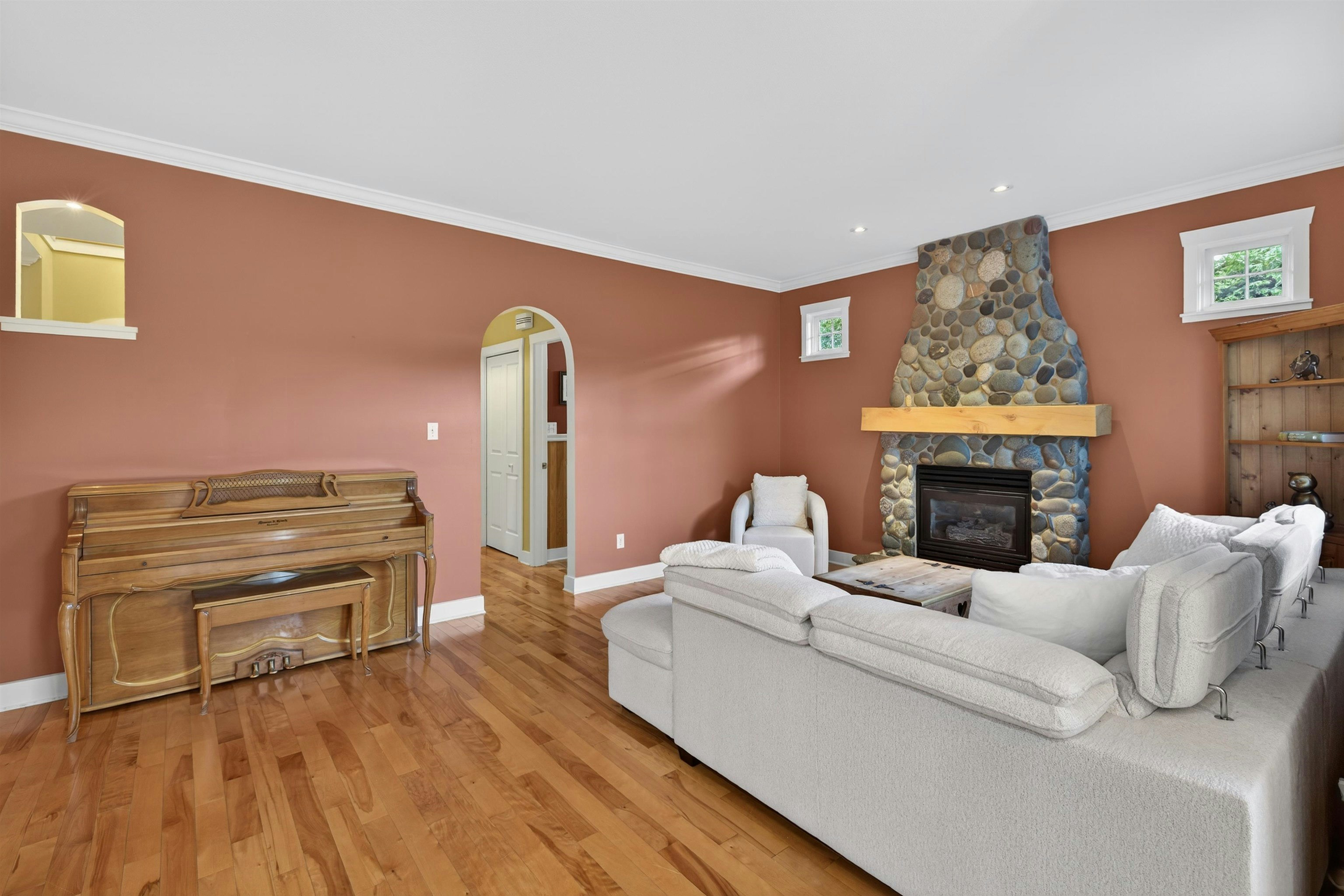 1930 140 Street, Surrey, BC, V4A 4H3 - 7