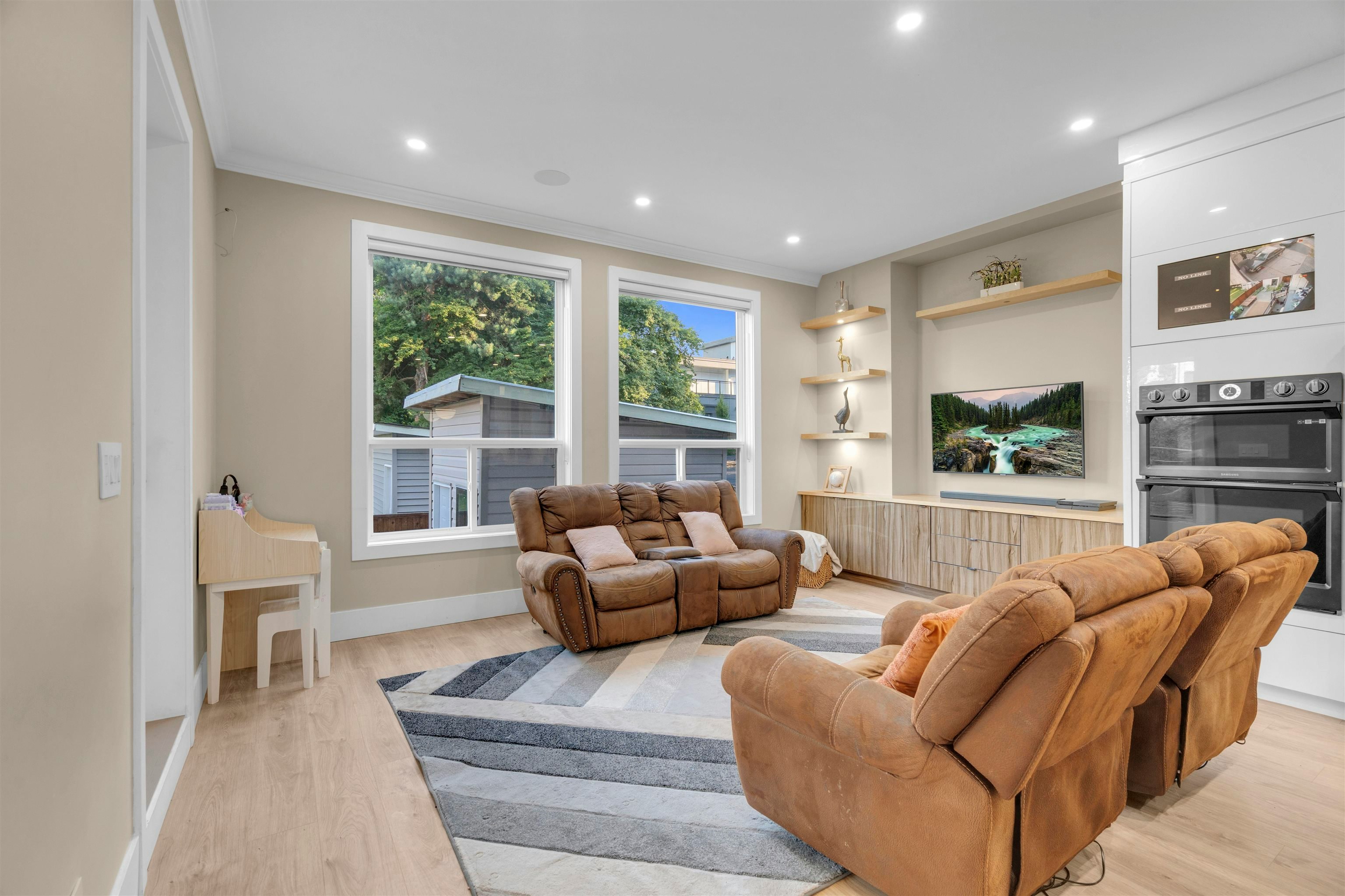 33682 Busby Road, Abbotsford, BC, V2S 1V2 - 6