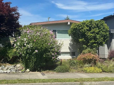 2935 Adanac Street - 2