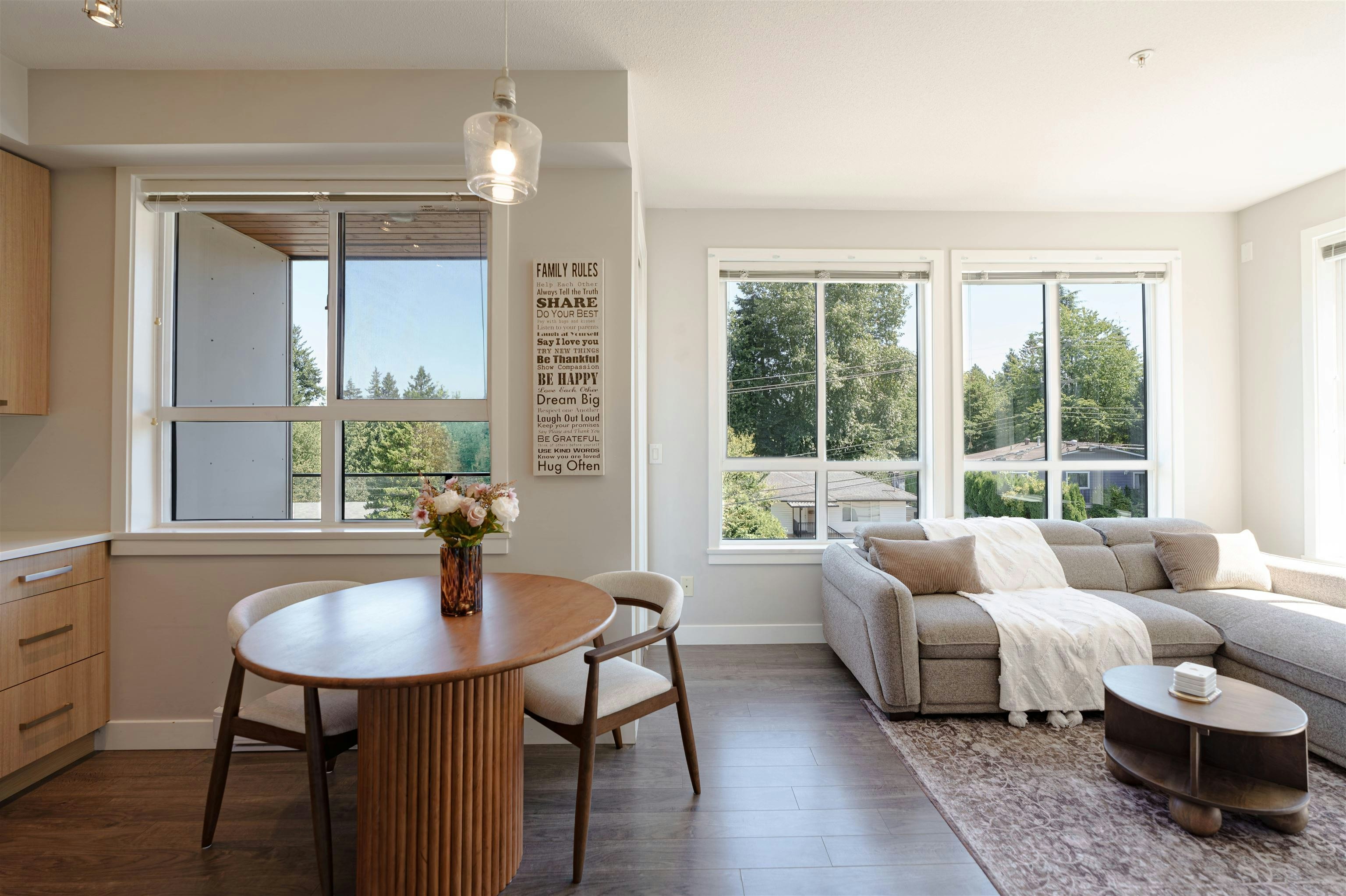 406-15388 105 Avenue, Surrey, BC, V3R 0C4