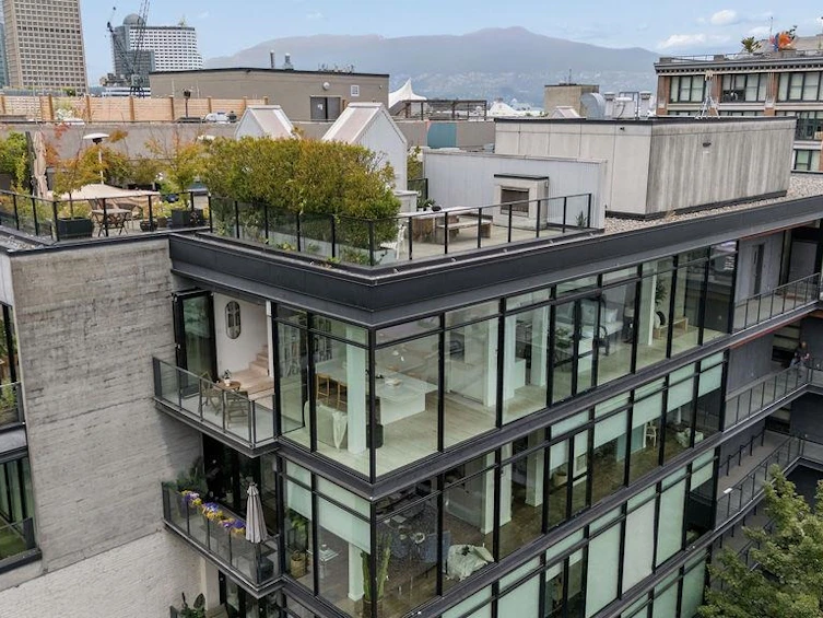 PH 602-12 Water Street, Vancouver, BC, V6B 1A5