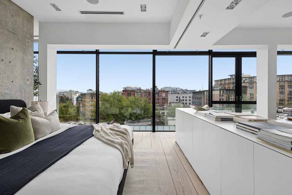 PH 602-12 Water Street, Vancouver, BC, V6B 1A5 - 26
