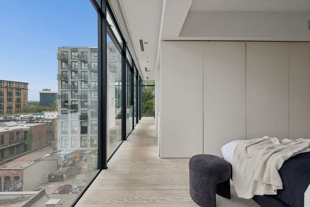 PH 602-12 Water Street, Vancouver, BC, V6B 1A5 - 24