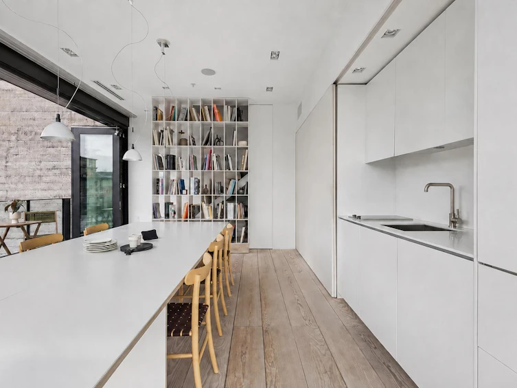 PH 602-12 Water Street, Vancouver, BC, V6B 1A5 - 16