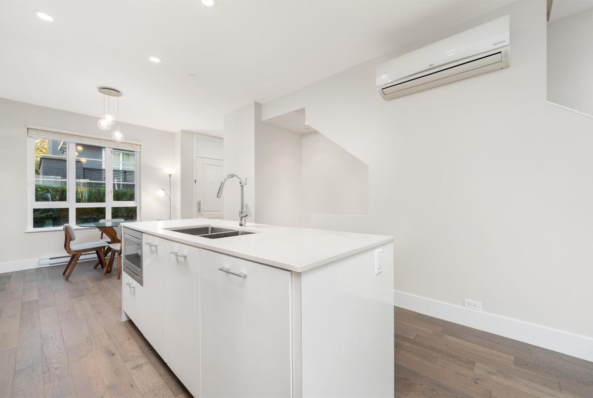 6-238 W 62nd Avenue, Vancouver, BC, V5X 0G7 - 6