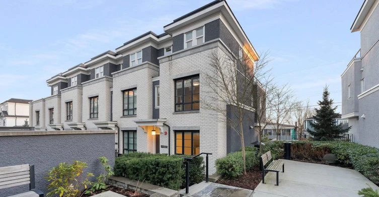 6-238 W 62nd Avenue, Vancouver, BC, V5X 0G7