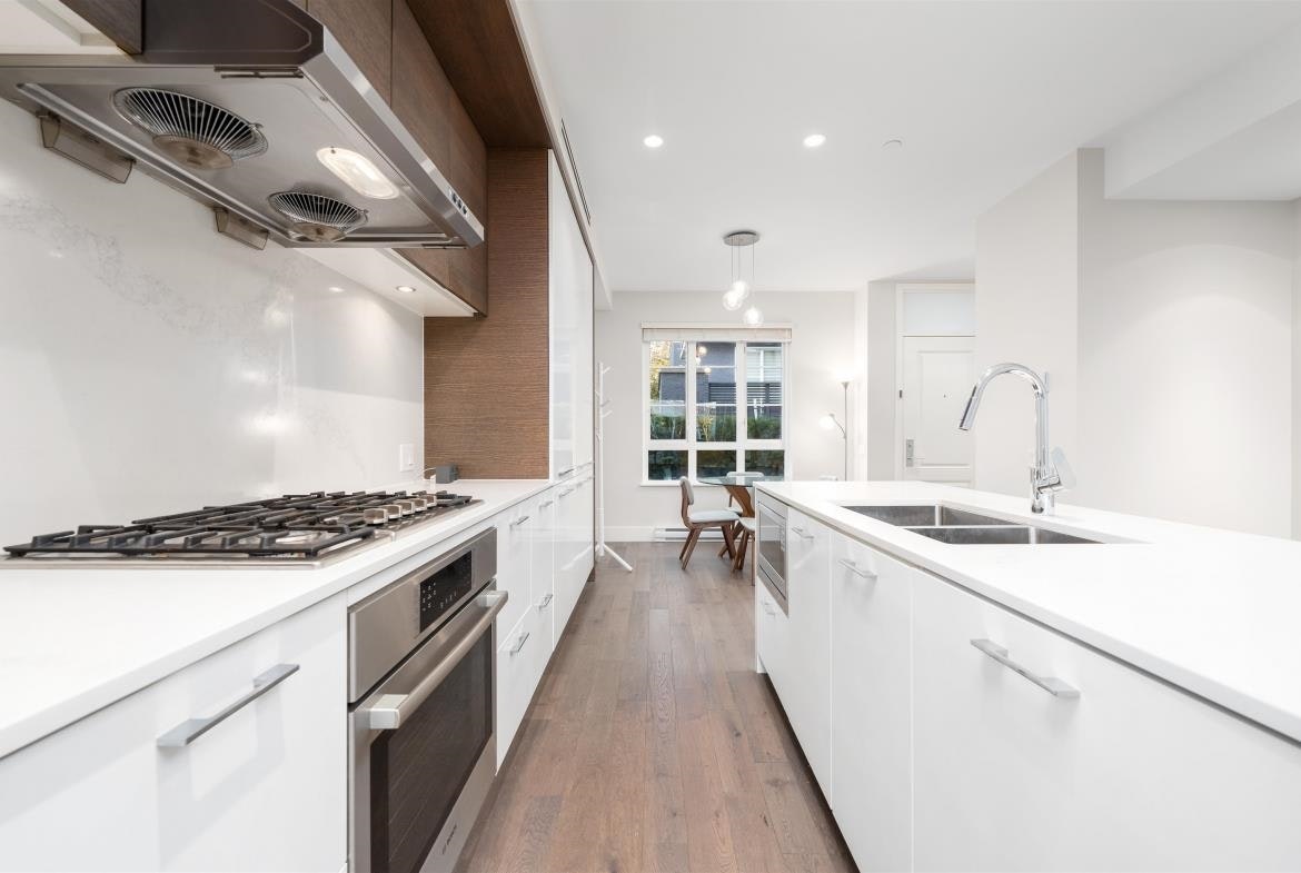 6-238 W 62nd Avenue, Vancouver, BC, V5X 0G7 - 4