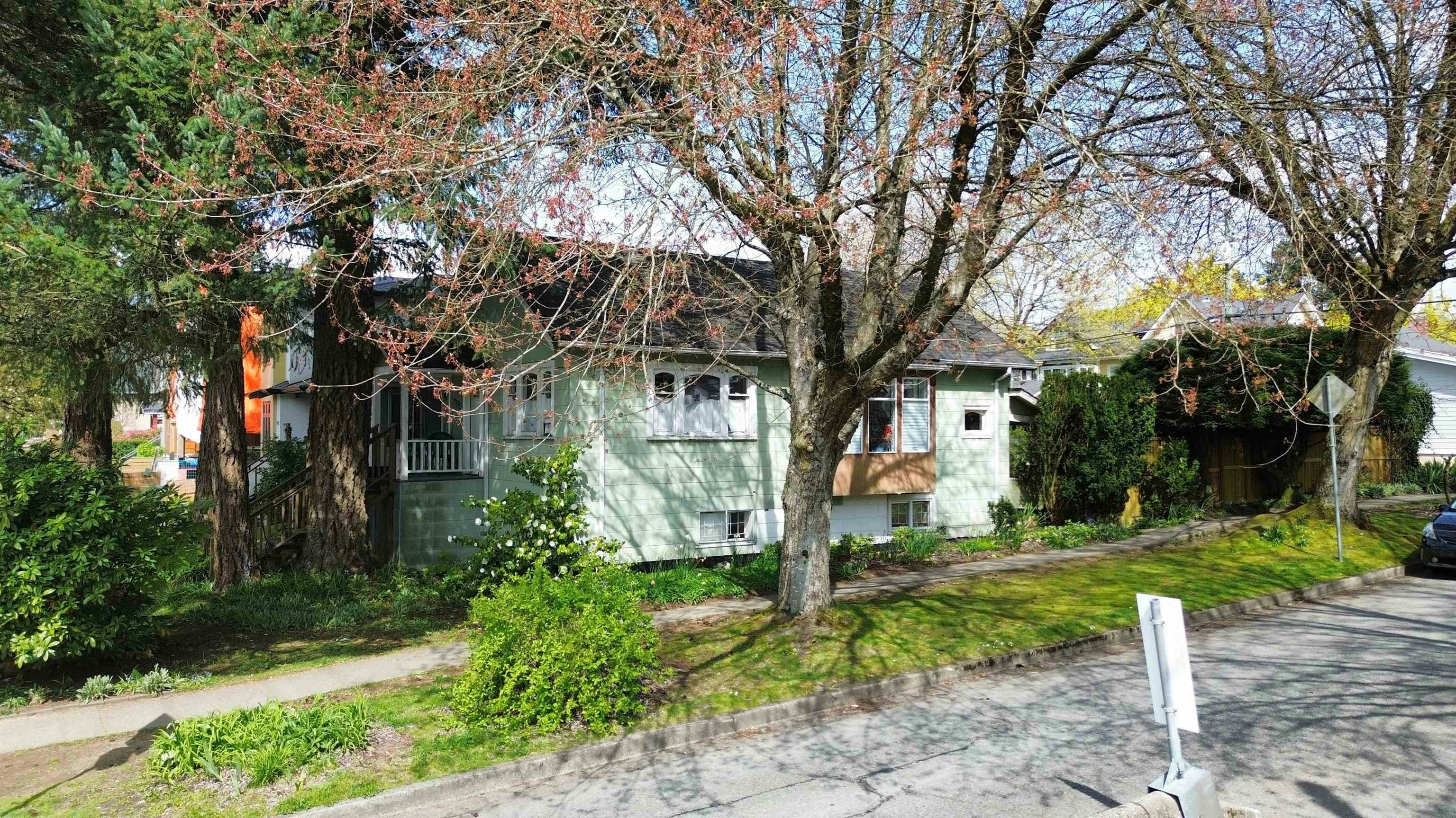 4496 Ontario Street - 2