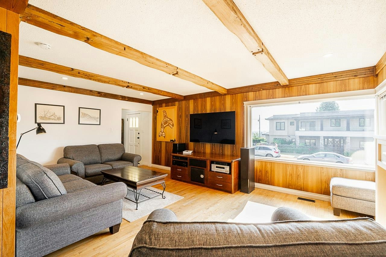 1033 Cypress Street, Surrey, BC, V4B 4H1 - 7