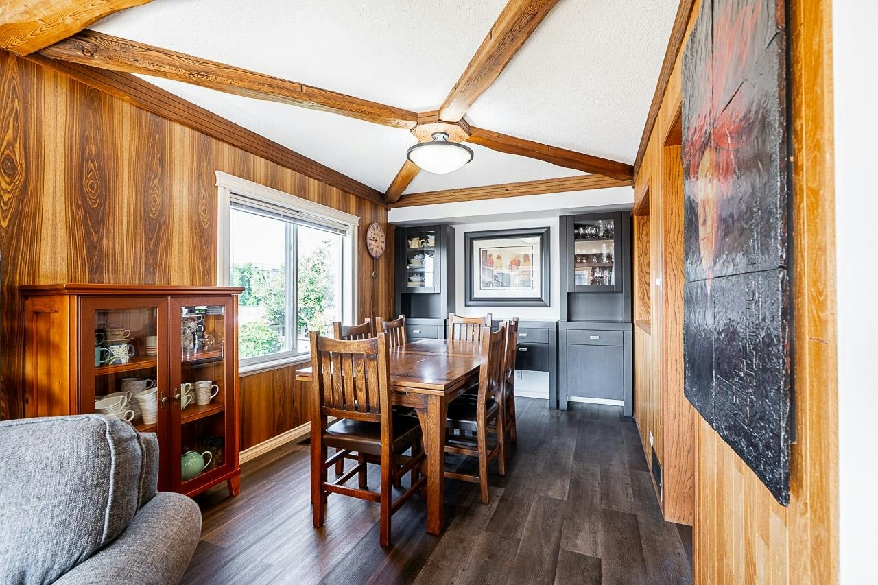 1033 Cypress Street, Surrey, BC, V4B 4H1 - 8