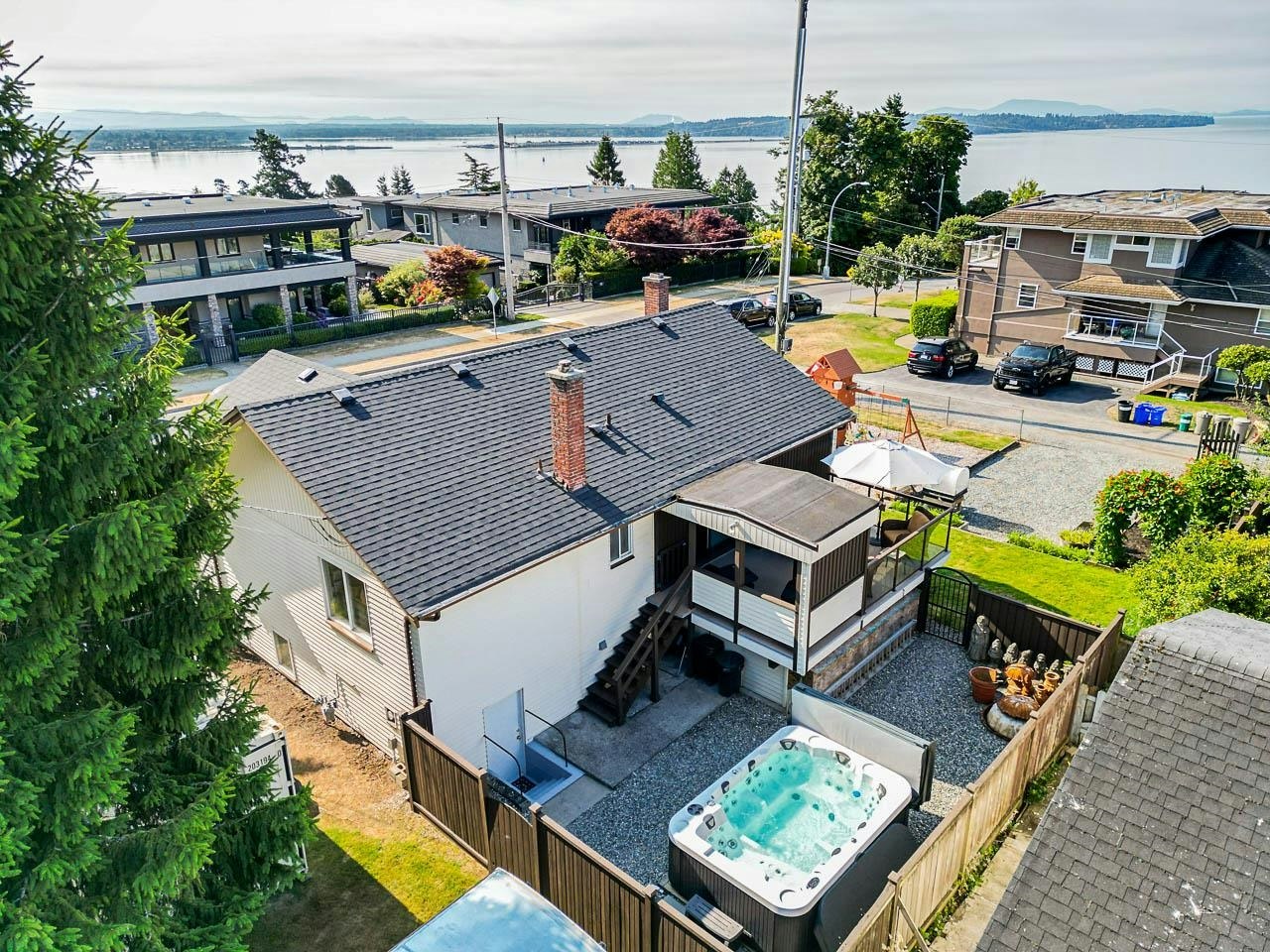 1033 Cypress Street, Surrey, BC, V4B 4H1 - 36