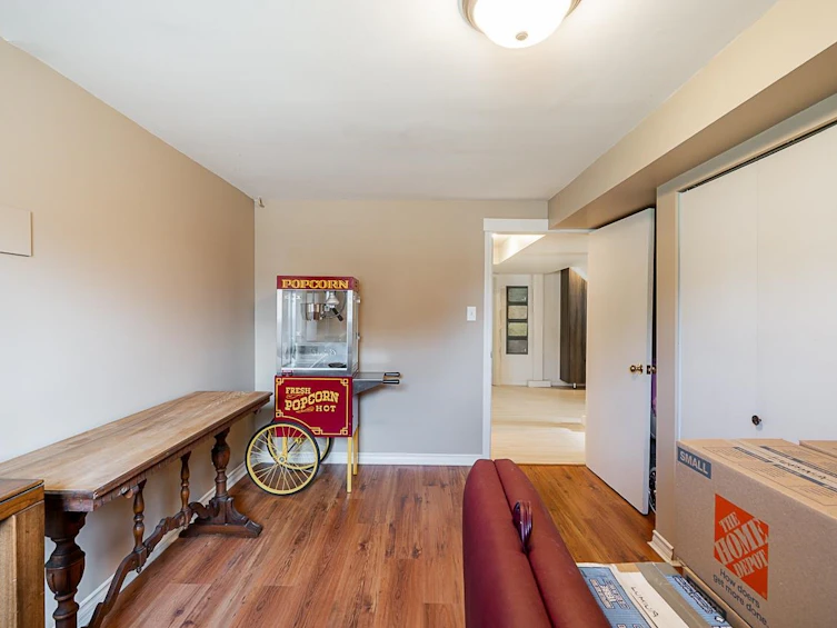 1033 Cypress Street, Surrey, BC, V4B 4H1 - 22