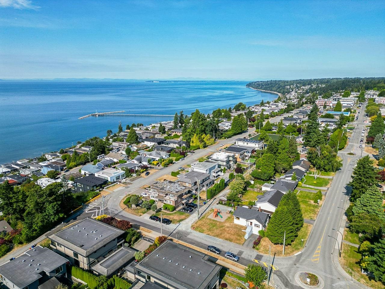 1033 Cypress Street, Surrey, BC, V4B 4H1 - 39