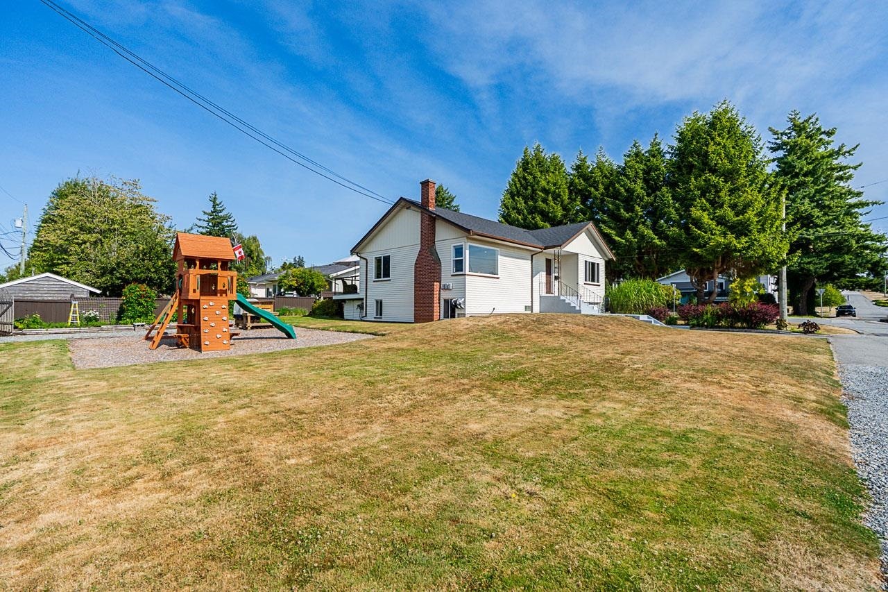 1033 Cypress Street - 2