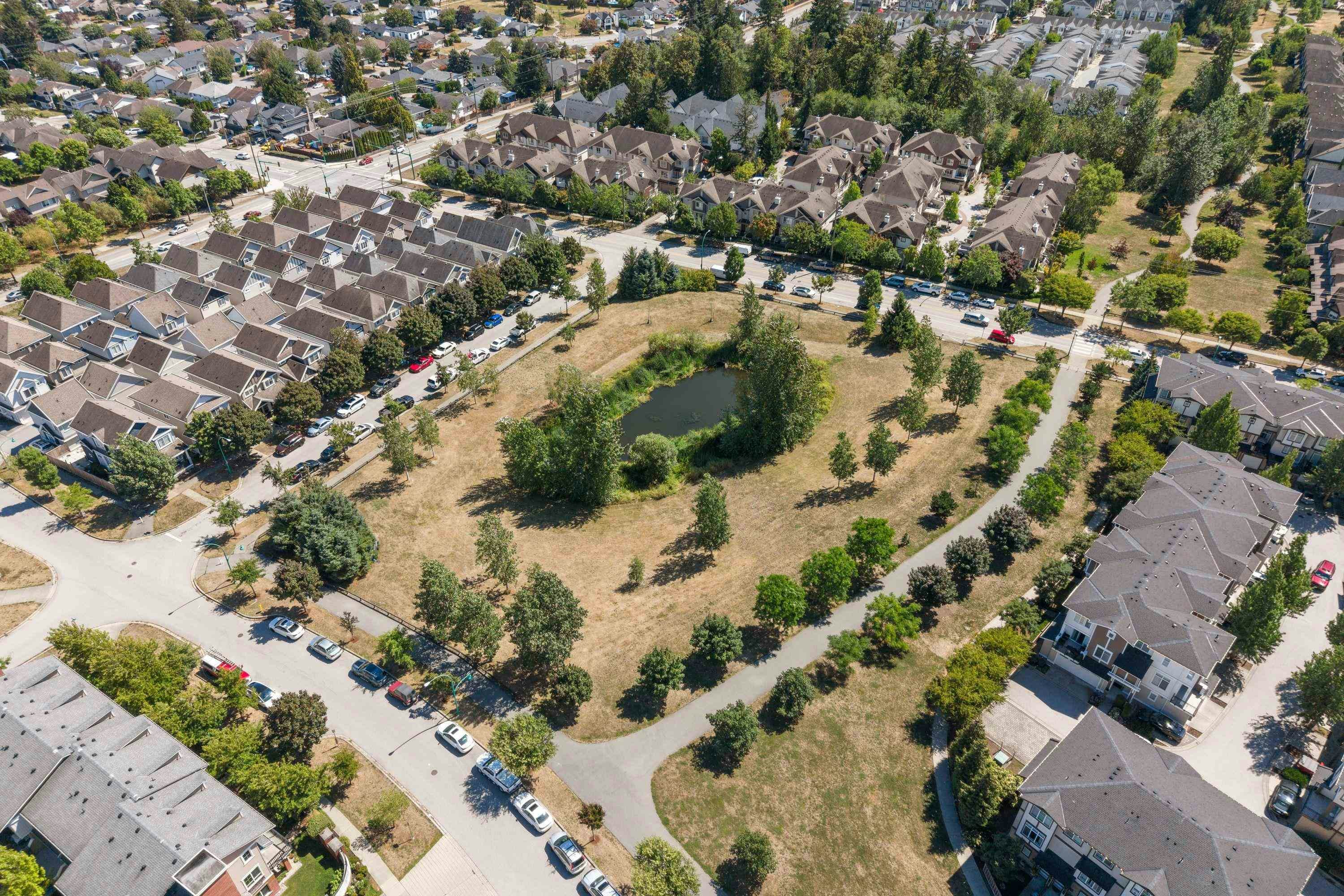 19455 66 Avenue, Surrey, BC, V4N 0C3 - 35