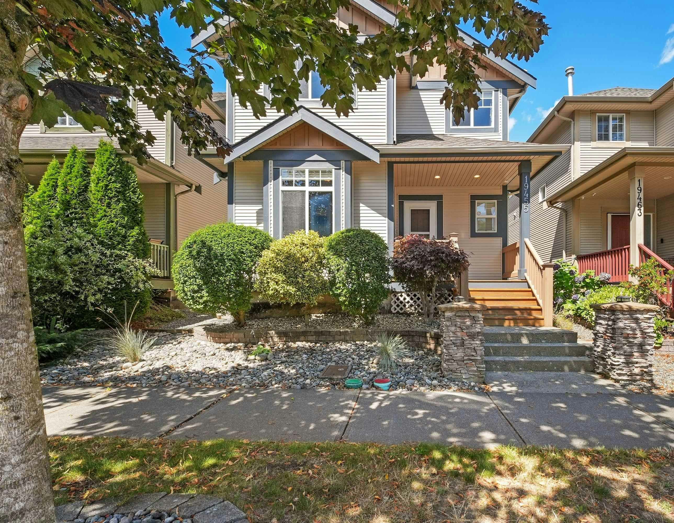 19455 66 Avenue, Surrey, BC, V4N 0C3