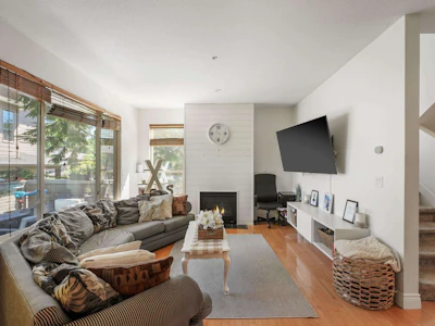 17-16655 64 Avenue - 5