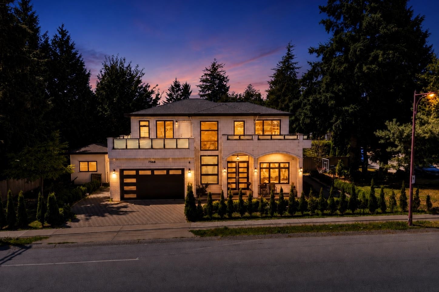 7565 116 Street, Delta, BC, V4C 5T5