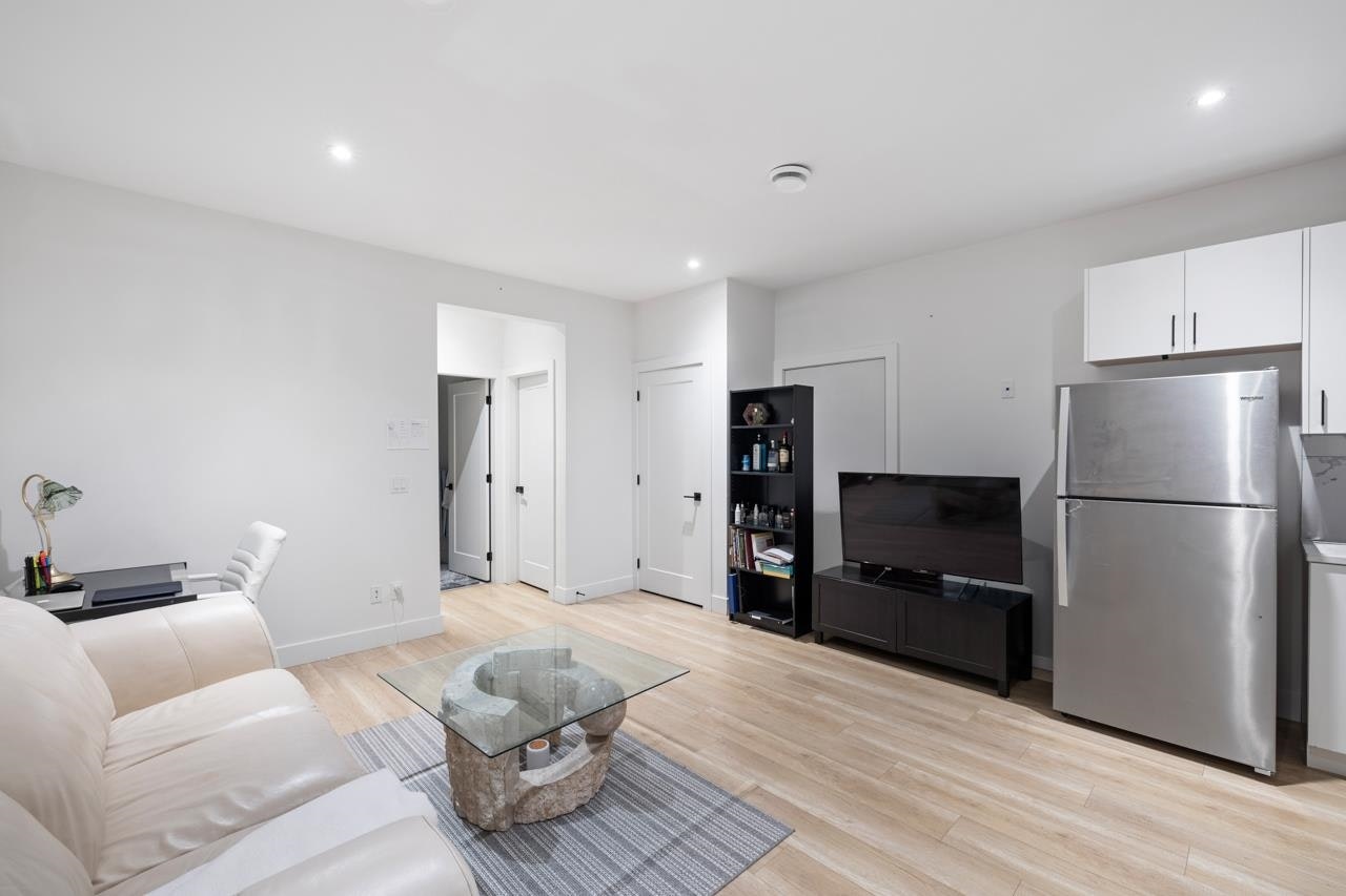 2330 Cascade Street, Abbotsford, BC, V2T 3G3 - 37