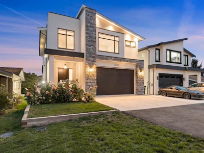 2330 Cascade Street - 2