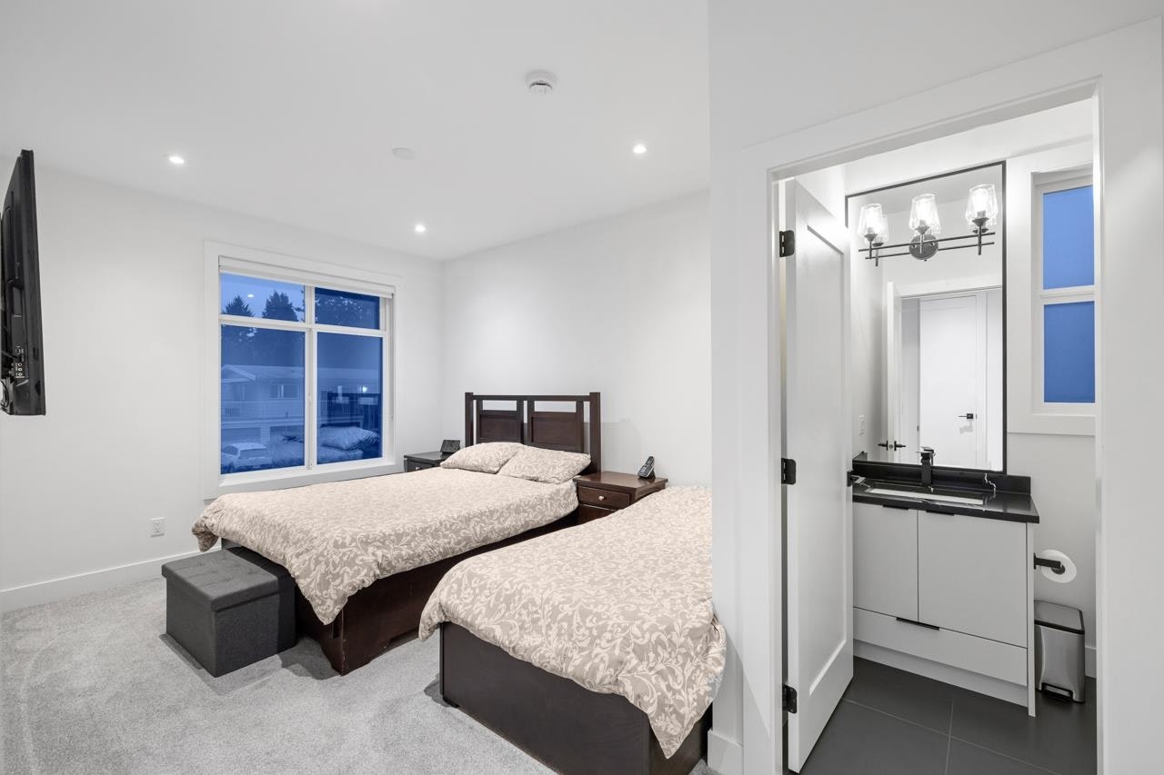 2330 Cascade Street, Abbotsford, BC, V2T 3G3 - 28