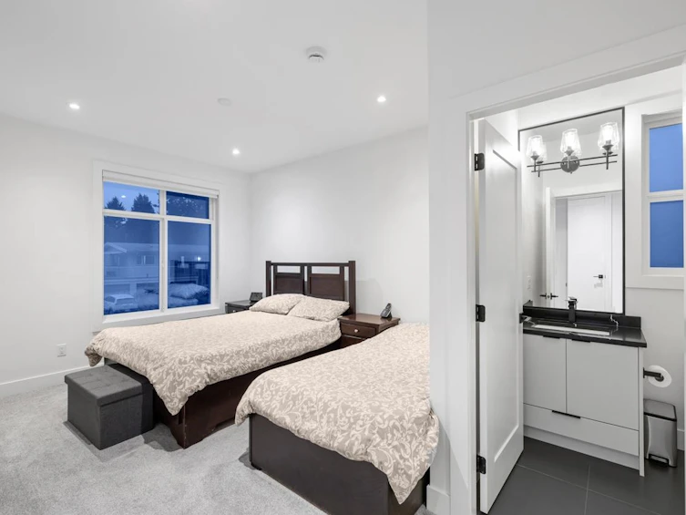 2330 Cascade Street, Abbotsford, BC, V2T 3G3 - 28