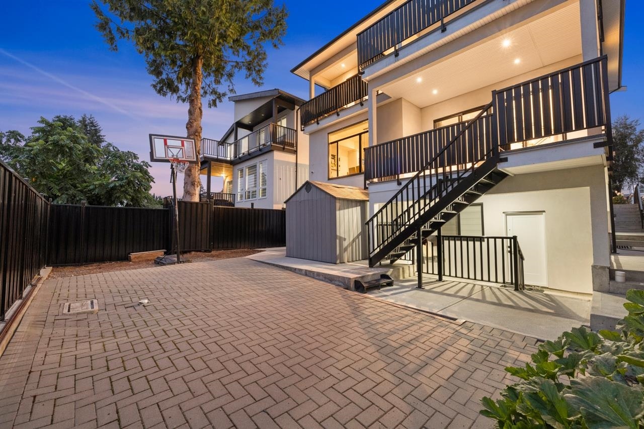 2330 Cascade Street, Abbotsford, BC, V2T 3G3 - 39