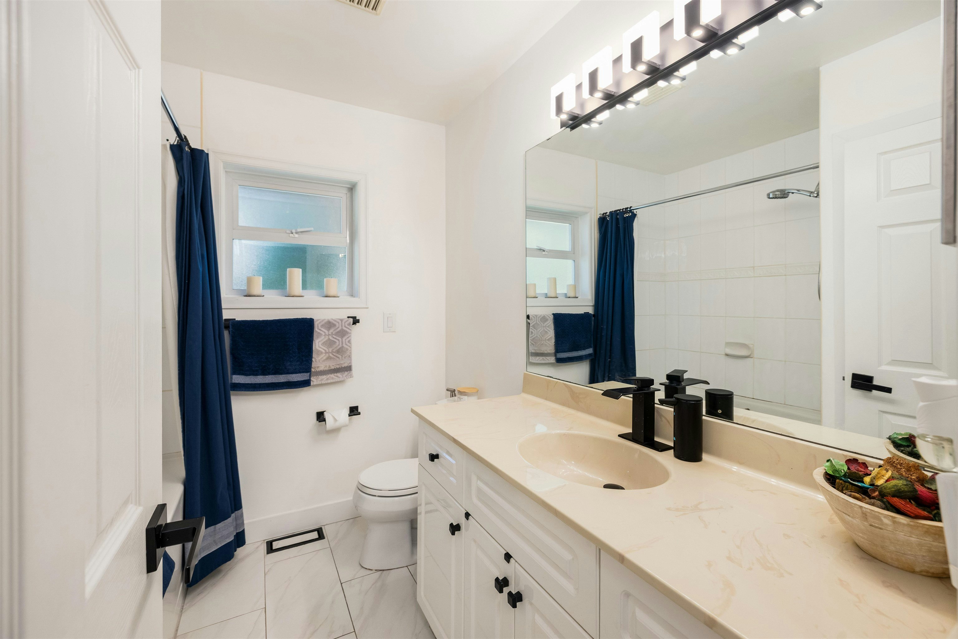 3965 Viewridge Place, West Vancouver, BC, V7V 3K7 - 27