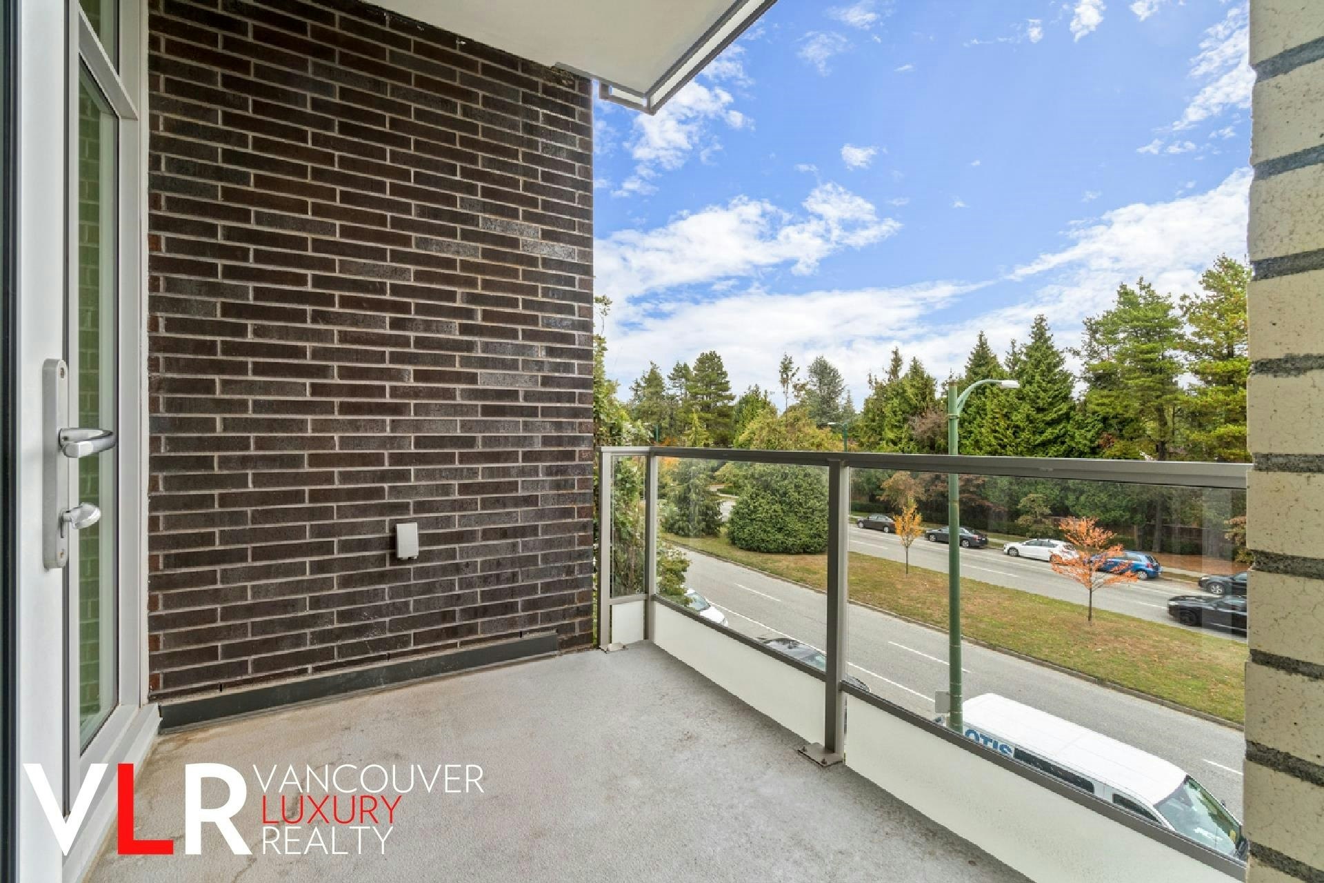 303-6733 Cambie Street, Vancouver, BC, V6P 3H1 - 10