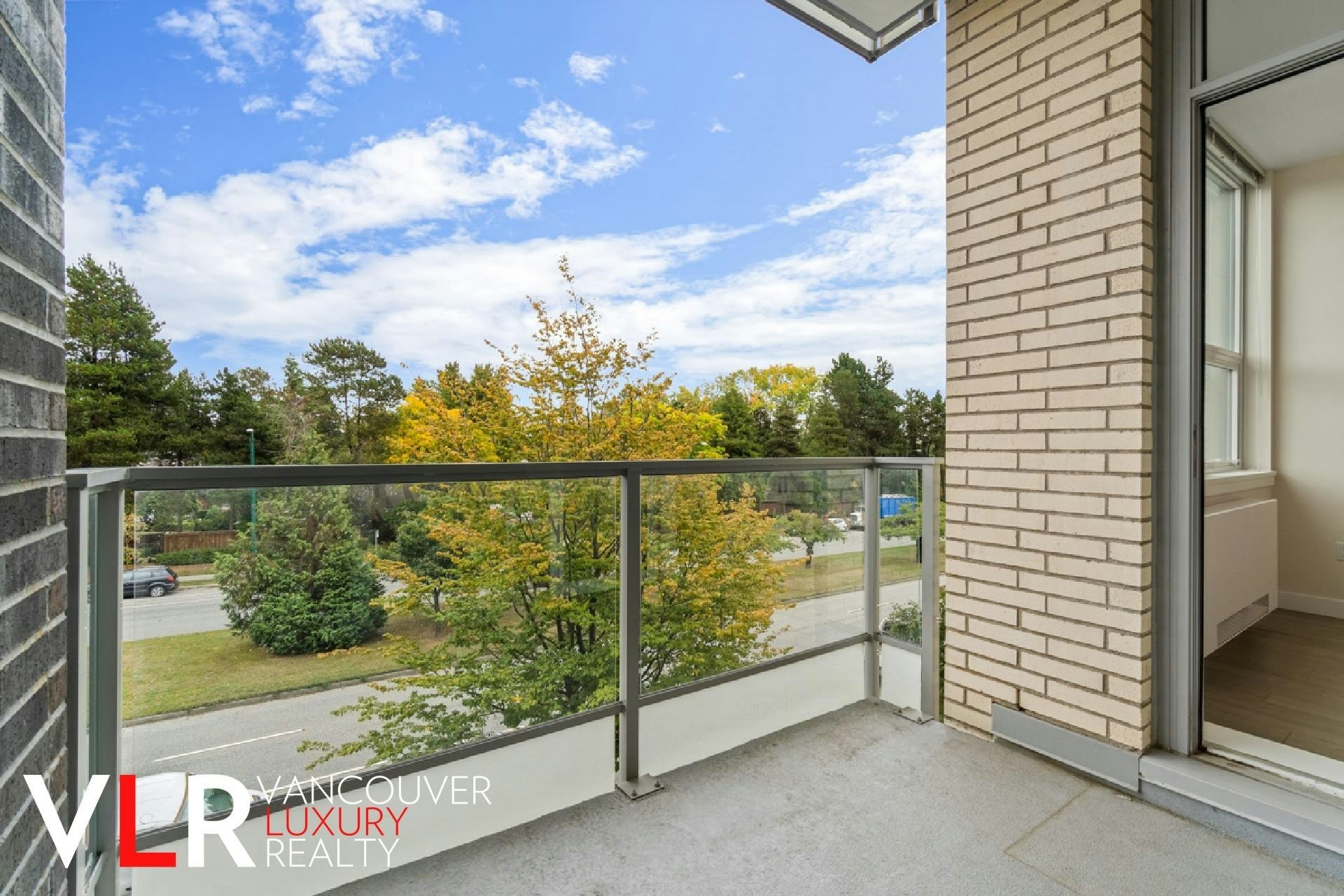 303-6733 Cambie Street, Vancouver, BC, V6P 3H1 - 11