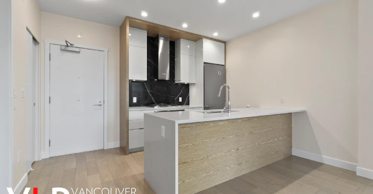303-6733 Cambie Street, Vancouver, BC, V6P 3H1 - 2