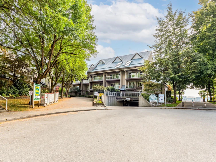 409-5 K De K Court, New Westminster, BC, V3M 6B6 - 37