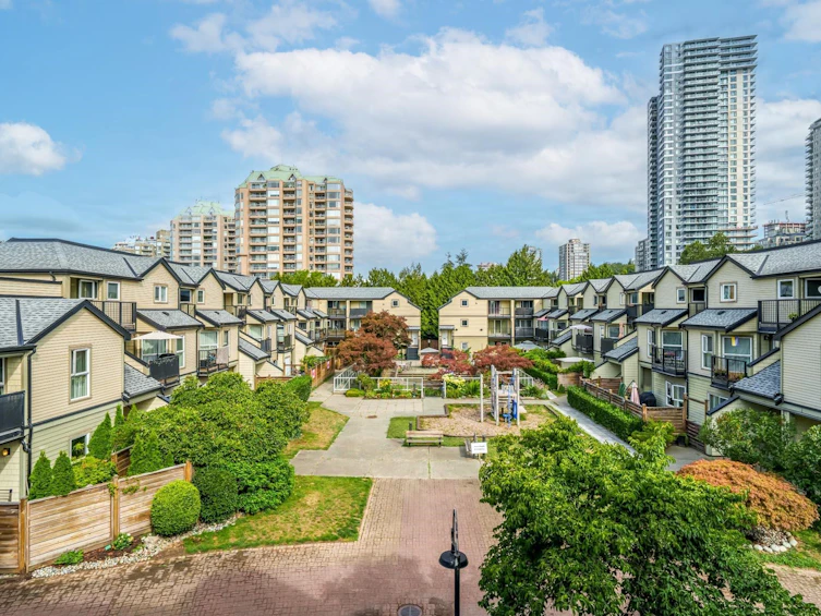 409-5 K De K Court, New Westminster, BC, V3M 6B6 - 27