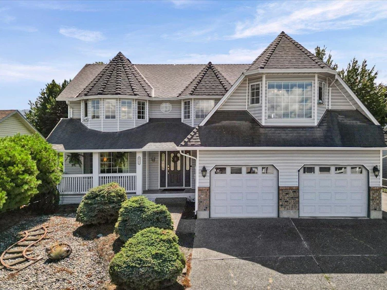 45396 Carriage Way, Chilliwack, BC, V2R 2V4