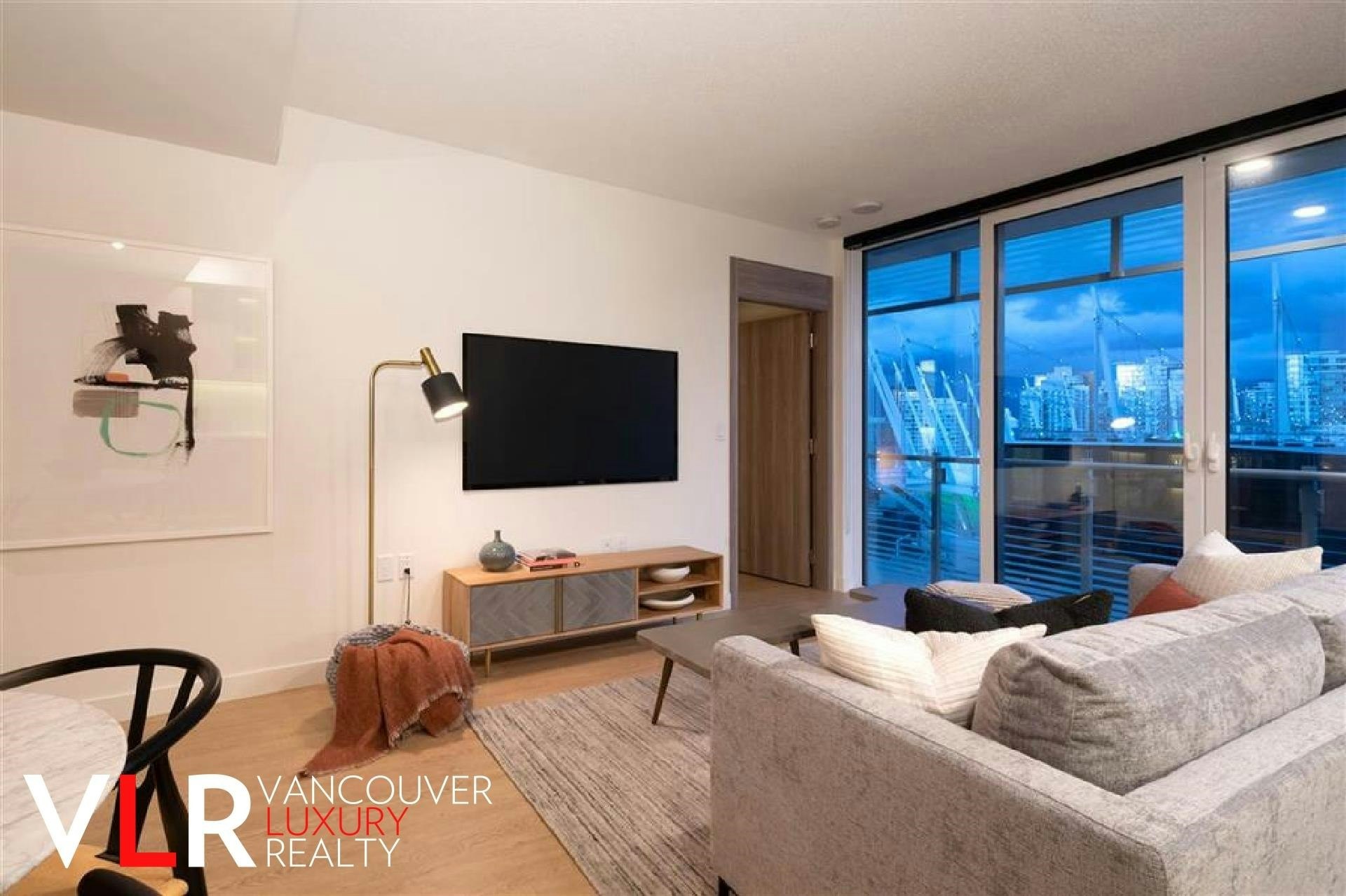 2106-89 Nelson Street, Vancouver, BC, V6Z 0E7 - 3