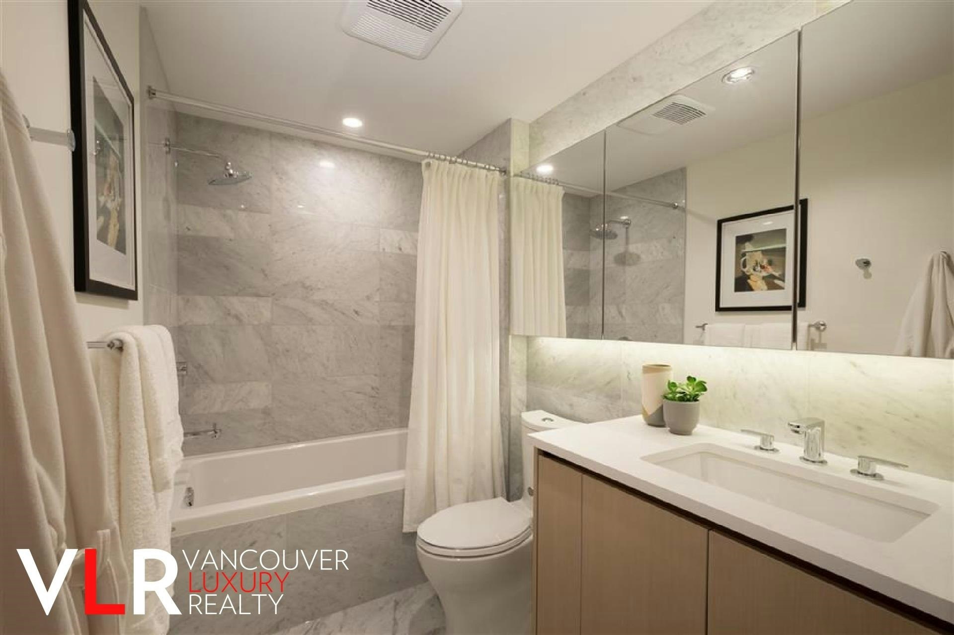 2106-89 Nelson Street, Vancouver, BC, V6Z 0E7 - 8