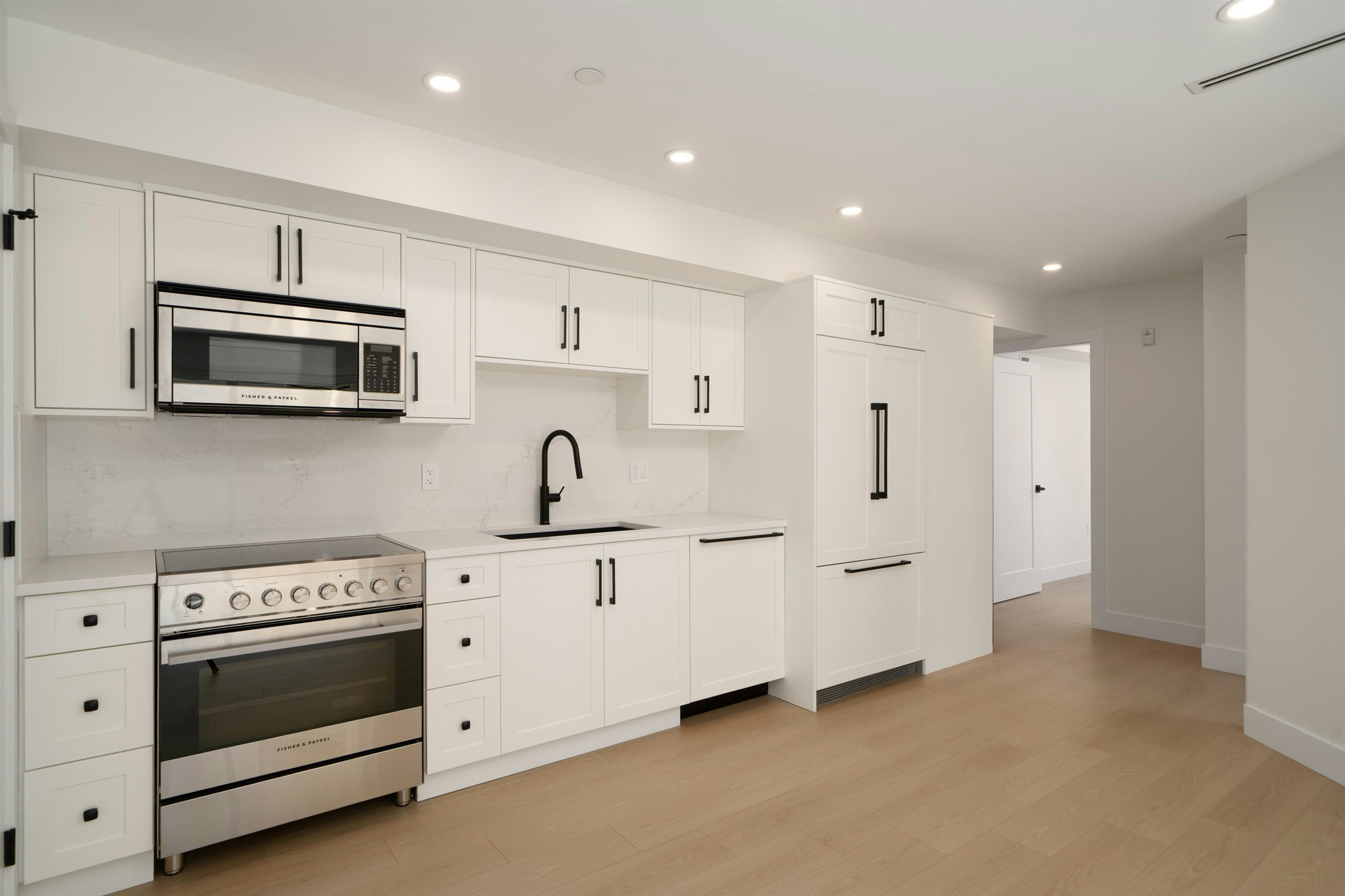 4832 Duchess Street, Vancouver, BC, V5R 3L6 - 11